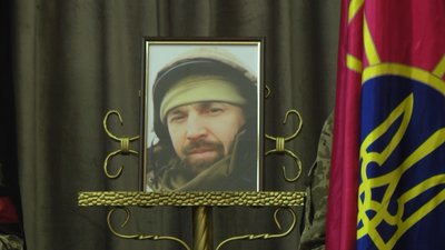 У Хмельницькому 15 травня попрощались Максимом Розгоном.