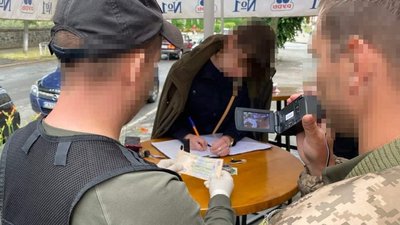 На Черкащині адвокат вимагав гроші з військового ЗСУ