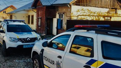 У Коломиї на Івано-Франківщині чоловік палицею забив до смерті подругу — поліція