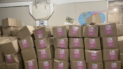Благодійники з Великої Британії передали гуманітарні набори для жителів Миколаївщини Благодійники з Великої Британії передали гуманітарні набори для жителів Миколаївщини