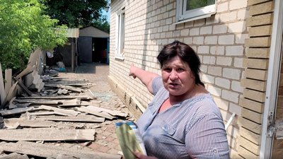 Наслідки удару бомб в Донецькій області
