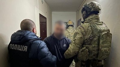 Банда обкрадала киян
