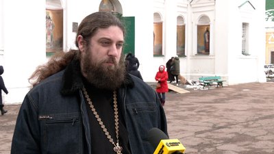 Платити оренду не хочуть – в УПЦ зібрали релігійну громаду в Троїцькому соборі в Чернігові. Репортаж Платити оренду не хочуть – в УПЦ зібрали релігійну громаду в Троїцькому соборі в Чернігові. Репортаж