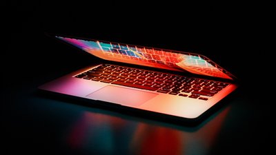 Українською популярніше: кількість україномовних каналів на Twitch у 2023-му збільшилася на 69,7 %