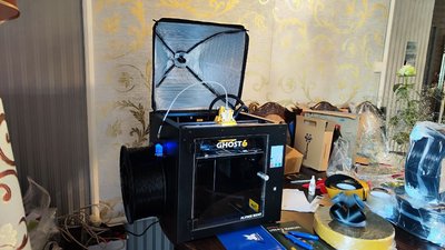 У селі біля Луцька волонтери виготовляють перископи для ЗСУ У селі біля Луцька волонтери виготовляють перископи для ЗСУ