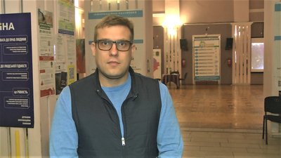 У Запоріжжі відкрився центр вакцинації для переселенців із Бердянська У Запоріжжі відкрився центр вакцинації для переселенців із Бердянська