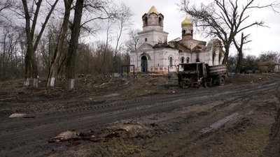 "Майже всі повернулися до своїх домівок": як оговтуються жителі Лукашівки на Чернігівщині через рік після окупації "Майже всі повернулися до своїх домівок": як оговтуються жителі Лукашівки на Чернігівщині через рік після окупації