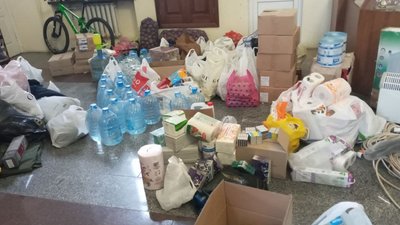 Їжа, речі, ліки та техніка: яку допомогу військовим збирають у Полтаві