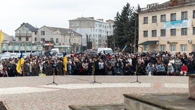 Відкриття Алеї Пам’яті Героїв у Гусятині Відкриття Алеї Пам’яті Героїв у Гусятині