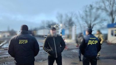Російського "кримінального авторитета", який тимчасово жив в Одесі, спровадили за кордон та заборонили в'їзд в Україну