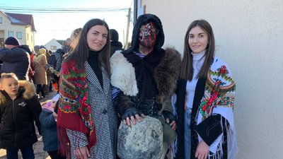"Ніхто не скаже, про що це, але це в нас у крові". Пошук сенсів у чистому мистецтві Маланки "Ніхто не скаже, про що це, але це в нас у крові". Пошук сенсів у чистому мистецтві Маланки