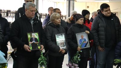 "Вчив бути справжнім українцем". У Дніпрі попрощалися з Андрієм Жидковим "Вчив бути справжнім українцем". У Дніпрі попрощалися з Андрієм Жидковим