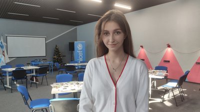 "Поки в Україні є молодь, у неї є майбутнє". Підлітки з Миколаївщини та Херсонщини розпочали навчання з профорієнтації