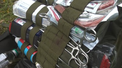 Один з відділу медичного військового рюкзака. Один з відділу медичного військового рюкзака.