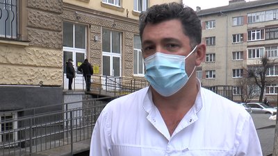 Завантаженість ліжок в міських лікарнях Франківська складає понад 100 відсотків Завантаженість ліжок в міських лікарнях Франківська складає понад 100 відсотків