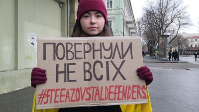 "Не дайте їм померти": у центрі Одеси відбулась акція на підтримку військовополонених