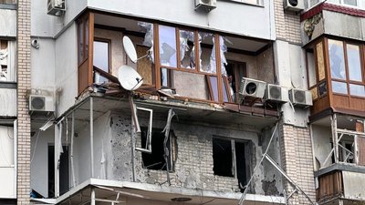 Херсон, обстріли, жовтень 2025, балкон