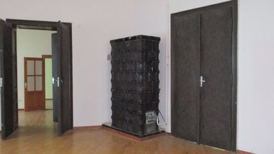 Заробили майже 50 млн грн. У Чернівцях завершились більшість аукціонів з продажу комунального майна Заробили майже 50 млн грн. У Чернівцях завершились більшість аукціонів з продажу комунального майна