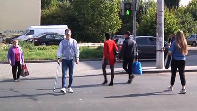 Чи доступний Житомир для незрячих? Кореспонденти Суспільного провели експеримент Чи доступний Житомир для незрячих? Кореспонденти Суспільного провели експеримент