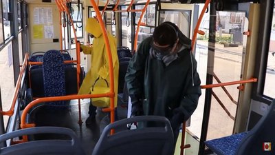 В Одесі дезінфікують усі громадські місця та транспорт В Одесі дезінфікують усі громадські місця та транспорт