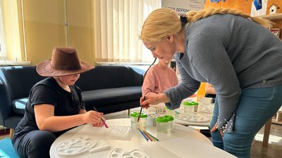 В Ужгороді працює дитячий простір "Кіфлик" для переселенців В Ужгороді працює дитячий простір "Кіфлик" для переселенців