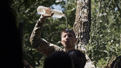 Сили оборони продовжують наступати на Бахмутському, а також Мелітопольському і Бердянському напрямках — Генштаб