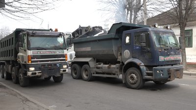 У Житомирі розпочали ремонт дорожнього покриття центральних вулиць У Житомирі розпочали ремонт дорожнього покриття центральних вулиць