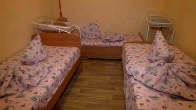 Зробили операційні та поставили генератори: у двох медзакладах Ніжина облаштовують бомбосховища Зробили операційні та поставили генератори: у двох медзакладах Ніжина облаштовують бомбосховища