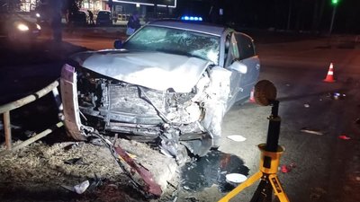 В Івано-Франківську внаслідок ДТП травмувалися троє дорослих і одна дитина В Івано-Франківську внаслідок ДТП травмувалися троє дорослих і одна дитина