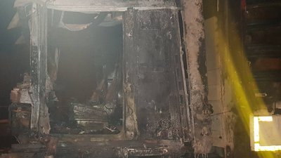 На кордоні України вночі горіла вантажівка На кордоні України вночі горіла вантажівка