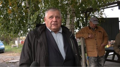 "Можна на тракторах їздити": мешканці мікрорайону в Луцьку скаржаться на погану дорогу "Можна на тракторах їздити": мешканці мікрорайону в Луцьку скаржаться на погану дорогу
