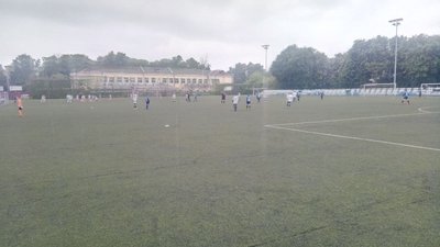 Матч за будь-якої погоди: У Сумах стартував футбольний турнір серед юних спортсменів