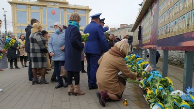 Волиняни вшанували загиблих бійців АТО/ООС: спогади рідних