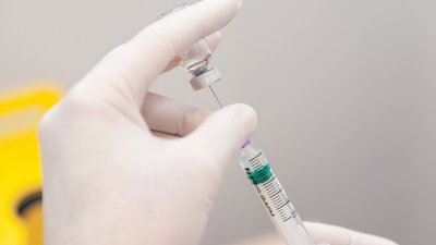 Вакцинація від ВПЛ на Харківщині: скільки доз вакцини є в області та хто може отримати щеплення безплатно