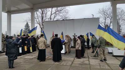 “З “Барсом” ніколи не було страшно”. У Чернівцях попрощалися з військовим Валерієм Красняном “З “Барсом” ніколи не було страшно”. У Чернівцях попрощалися з військовим Валерієм Красняном