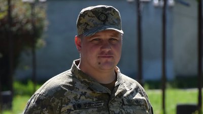 «На фронті відчув себе справжнім чоловіком». Історія військовослужбовця Віталія Бариліна