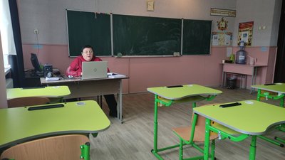 На Полтавщині 14 закладів загальної середньої освіти навчаються дистанційно На Полтавщині 14 закладів загальної середньої освіти навчаються дистанційно