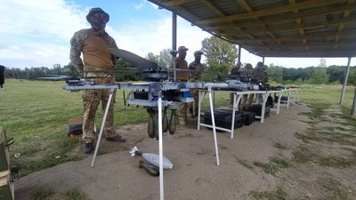 Військові Сумщини демонстрували бойові вильоти на безпілотниках