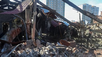 Трамп зустрінеться із Зеленським, США передали Україні пакет допомоги з ракетами для Patriot та HIMARS. 1302 день війни