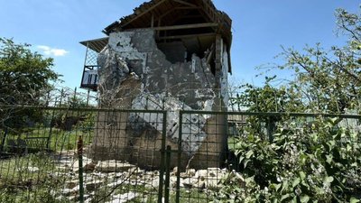 Будинок пошкоджений внаслідок атаки РФ на Одещину, 15 травня 2026 року