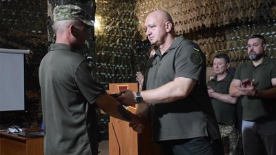 Миколаївські гвардійці отримали нагороди від Миколаївської ОВА Миколаївські гвардійці отримали нагороди від Миколаївської ОВА