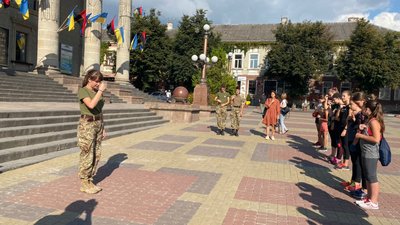 У Тернополі відбувається квест "Вартові прапора" У Тернополі відбувається квест "Вартові прапора"