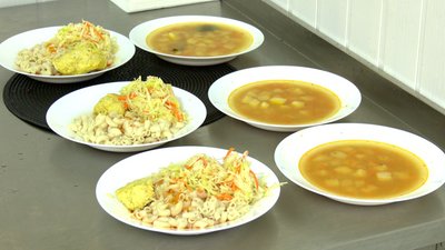 Як забезпечують безкоштовними гарячими обідами школярів Ужгородського району Як забезпечують безкоштовними гарячими обідами школярів Ужгородського району
