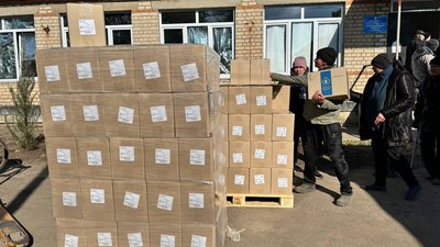 "Світ. Україна. Пологи": як допомагають жителям прифронтових громад волонтери-переселенці "Світ. Україна. Пологи": як допомагають жителям прифронтових громад волонтери-переселенці