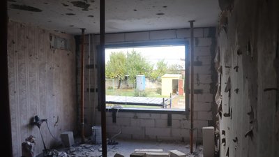 Щоб перезимувати: в Охтирці відновлюють пошкоджені через війну будинки Щоб перезимувати: в Охтирці відновлюють пошкоджені через війну будинки