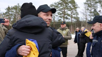 Захисники із Запорізької області повернулися з російського полону