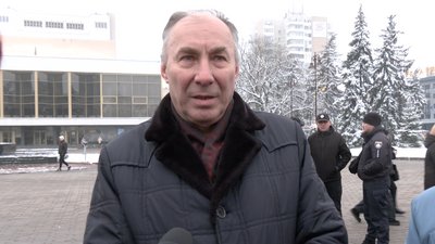 У Луцьку вшанували загиблих учасників Революції Гідності — Григорій Сиротенко У Луцьку вшанували загиблих учасників Революції Гідності — Григорій Сиротенко