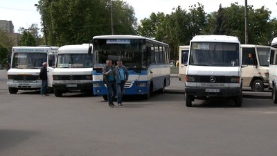 На шість гривень більше: здорожчав проїзд у маршрутках "Рівне-Здолбунів" На шість гривень більше: здорожчав проїзд у маршрутках "Рівне-Здолбунів"
