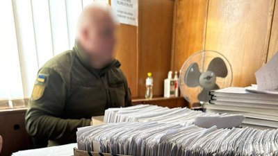 На Київщині затримали сімох учасників угруповання, яке переправляло чоловіків за кордон