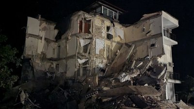 На Херсонщині в так званому окупаційному "урядовому кварталі" на Арабатській стрілці стався вибух На Херсонщині в так званому окупаційному "урядовому кварталі" на Арабатській стрілці стався вибух